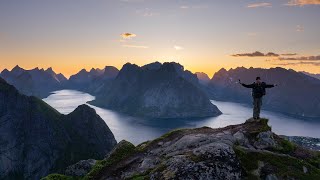 Chasing the Midnight Sun at Reinebringen, Norway π³π΄
