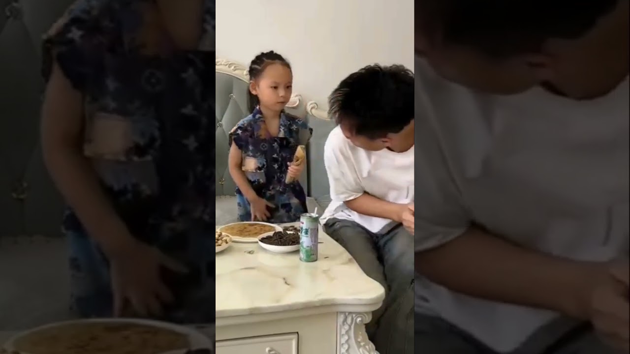 If anyone sees my 100 yuan please tall me. 