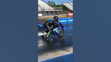 “Why Drag Race Tracks Are So Sticky ⚡ The Secret Behind 400 km/h Launches!”