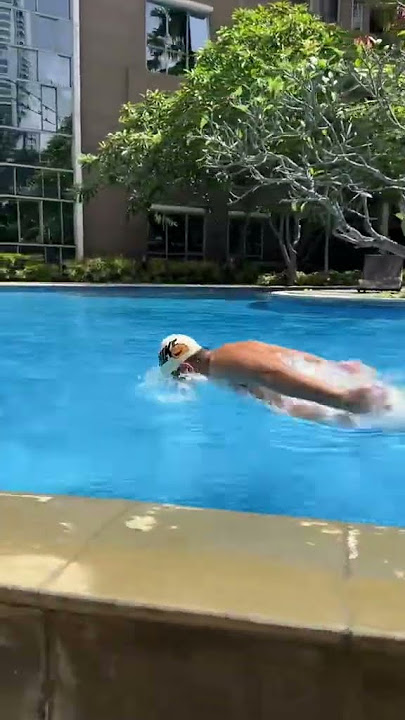 TIMBOI BERENANG GAYA KUPU-KUPU = GAYA PALING AESTHETIC! 🏊🏻‍♂️🦋😱