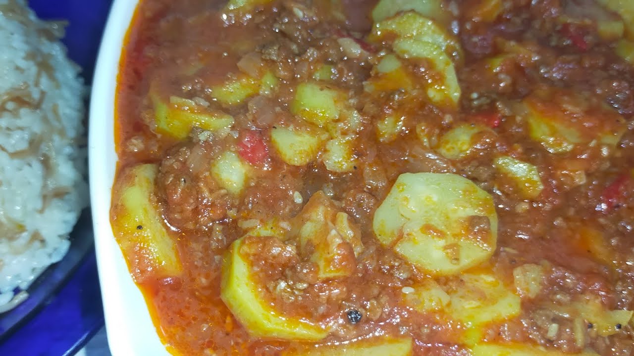 طريقة حلوة للكوسا 😊باللحمة المفرومة لو اولادك مش بياكلو الكوسا جربيها وهتدعيلي💗🥰