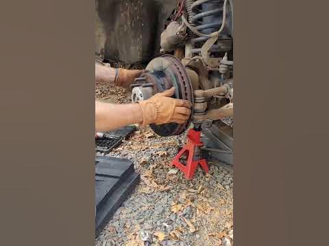 2012 4wd f250 wheel bearing replacement! - YouTube