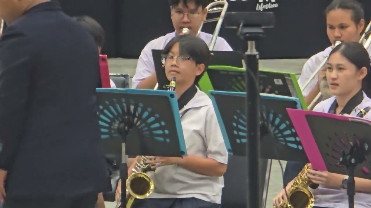 โครงการประกวดดนตรีเยาวชนเทิดพระเกียรติ โรงเรียนบดินทรเดชา ( สิงห์ สิงหเสนี ) นนทบุรี