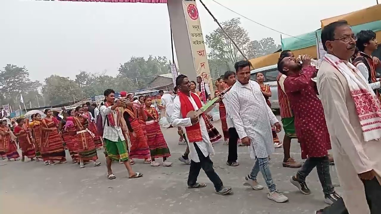 শ্ৰীমন্ত শঙ্কৰদেৱ সংঘৰ ৯৫সংখ্যক জামুগুৰি হাটৰ বাৰ্ষিক অধিৱেশনৰ বাৰেৰহনীয়া সাংস্কৃতিক শোভাযাত্ৰা -০১