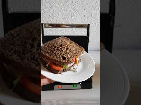 Tristar PD8607 Contact Grill: UNBOX & SANDWICH MAKING