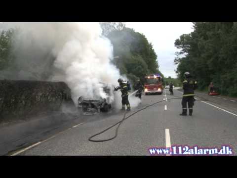 Nåede lige ud af bilen. Ribe Landevej i Nørre vilstrup. 04/08-2012. Kl. 13:15.