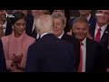 Илон Маск ответил на критику своего жеста. Дональд Трамп подписал первые указы