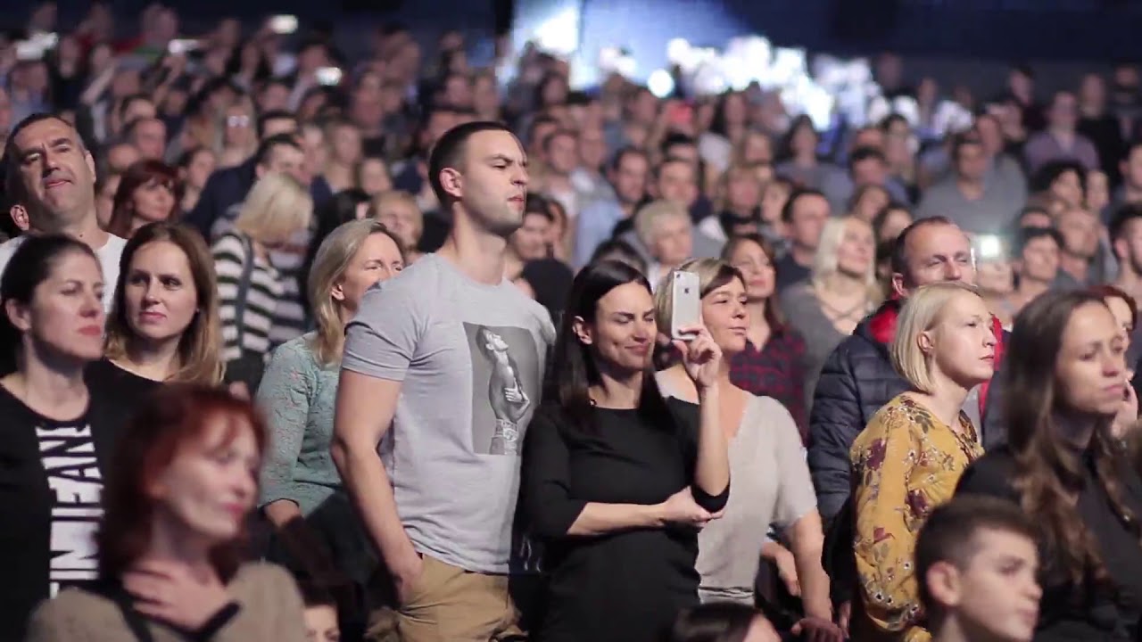 Riblja Čorba - Pogledaj dom svoj anđele - (Čorba se čuje i bez struje SC 2017)