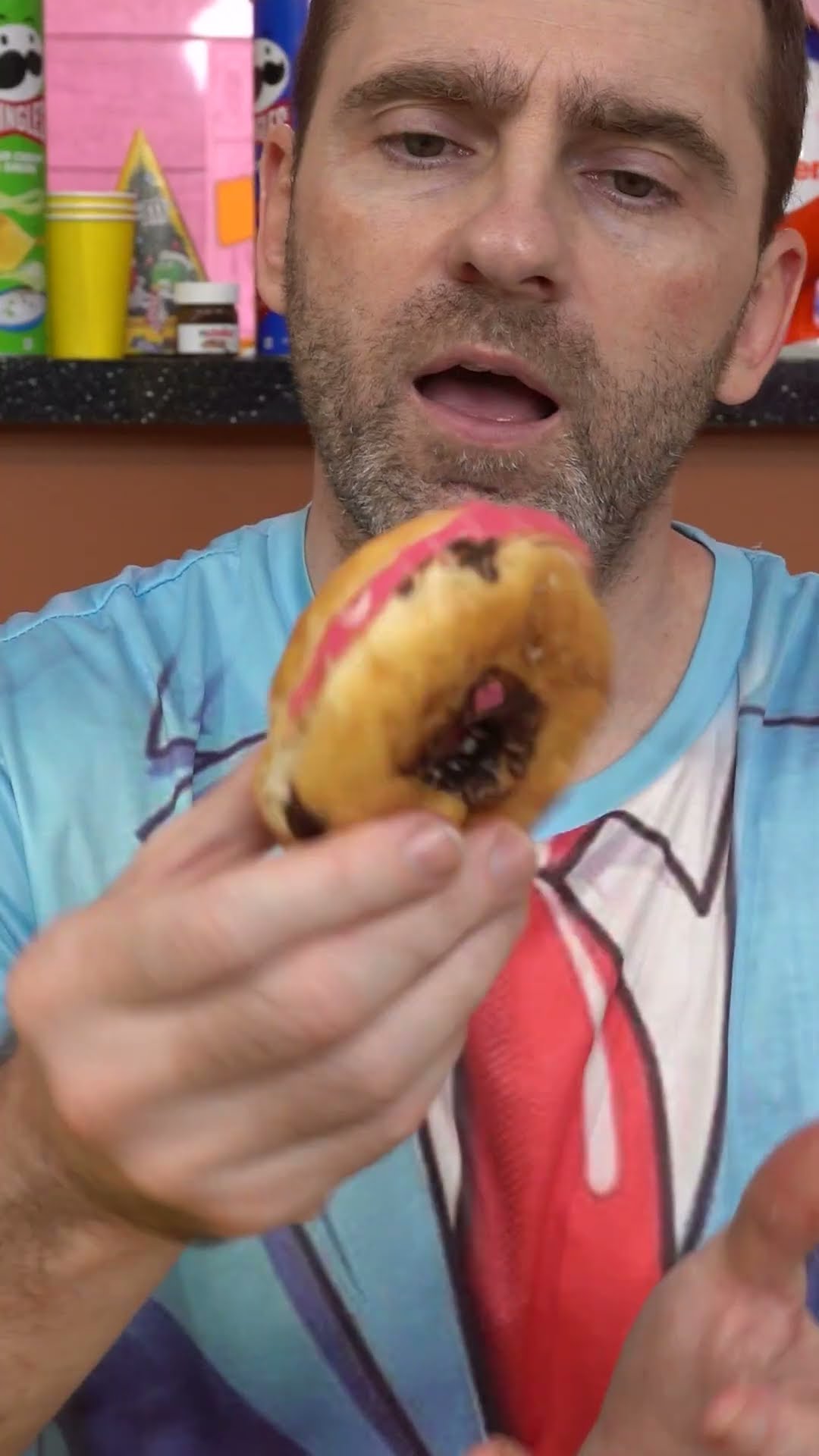 When dad shares donuts ???