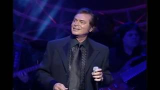 Video thumbnail of "Engelbert Humperdinck -The Way It Used To Be - 2000"