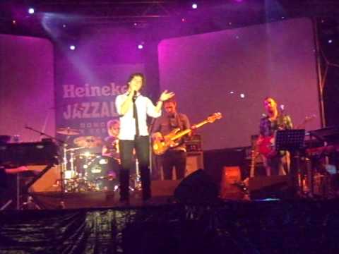 Jamie Cullum speaks to public in HEINEKEN JAZZALDI...