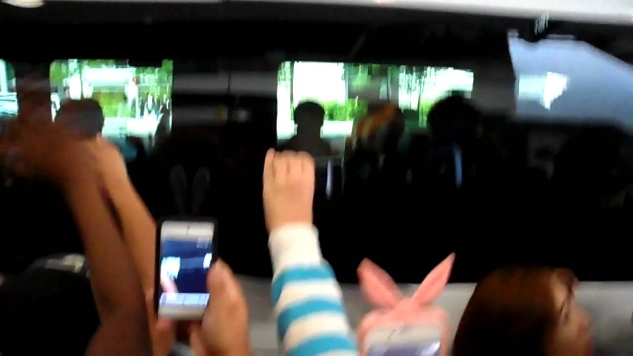 [FANCAM] SHINee at LAX Airport 120518