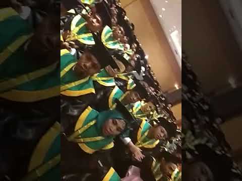 upload image Wisudawan wisudawati UNW mataram thn 2018