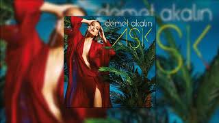 Demet Akalın  - Deliyim Resimi