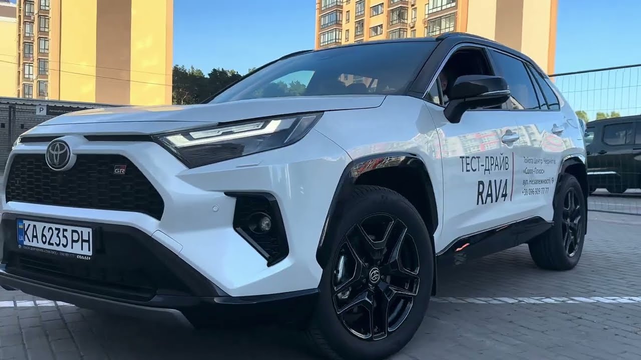 RAV4. Відеоінструкція з налаштувань мультимедійного обладнання та систем безпеки