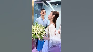Vợ chồng Midu nhanh chóng thay đồ, sau khi làm lễ cưới hoành tráng, chú rể ngoài đời quá đẹp trai