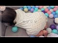 土下寝しながらプリプリする赤ちゃん