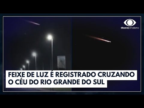 Vídeo: O que é uma luz espacial?