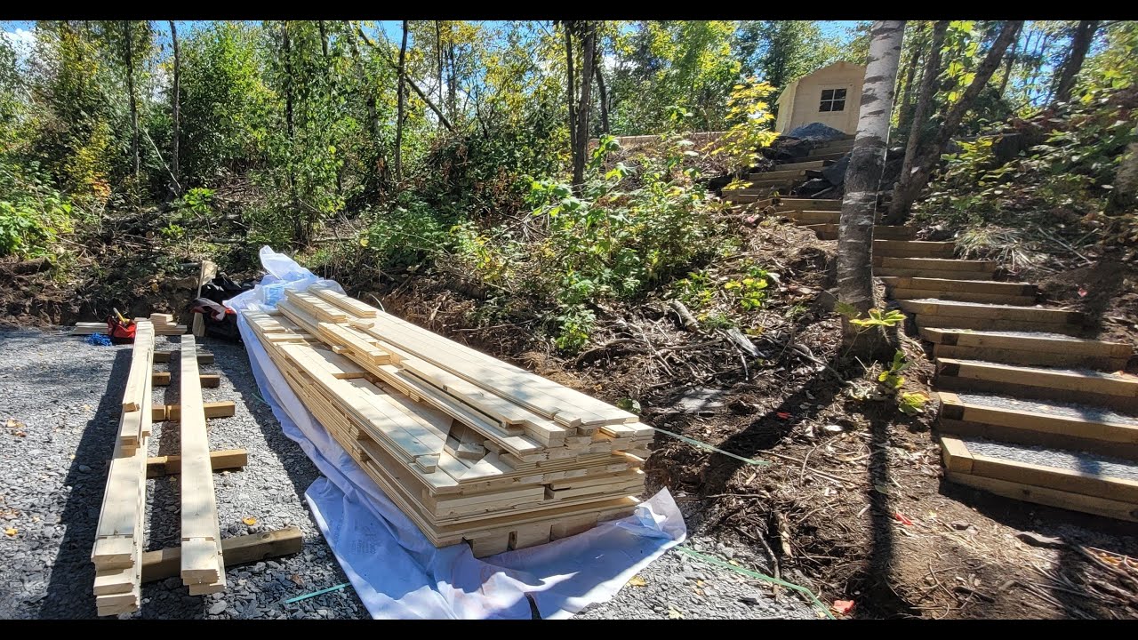 Insulating Floor for Weekender Bunkie and Unpacking and Unloading the Kit