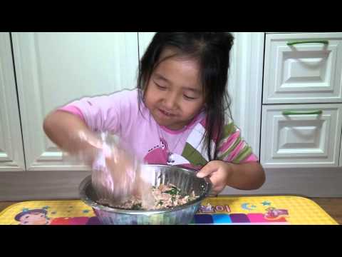 아영이에 만두 만들기