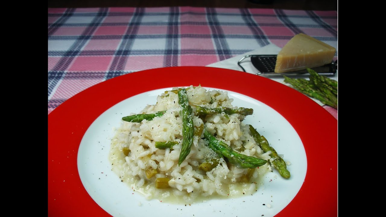 Risotto de espárragos verdes