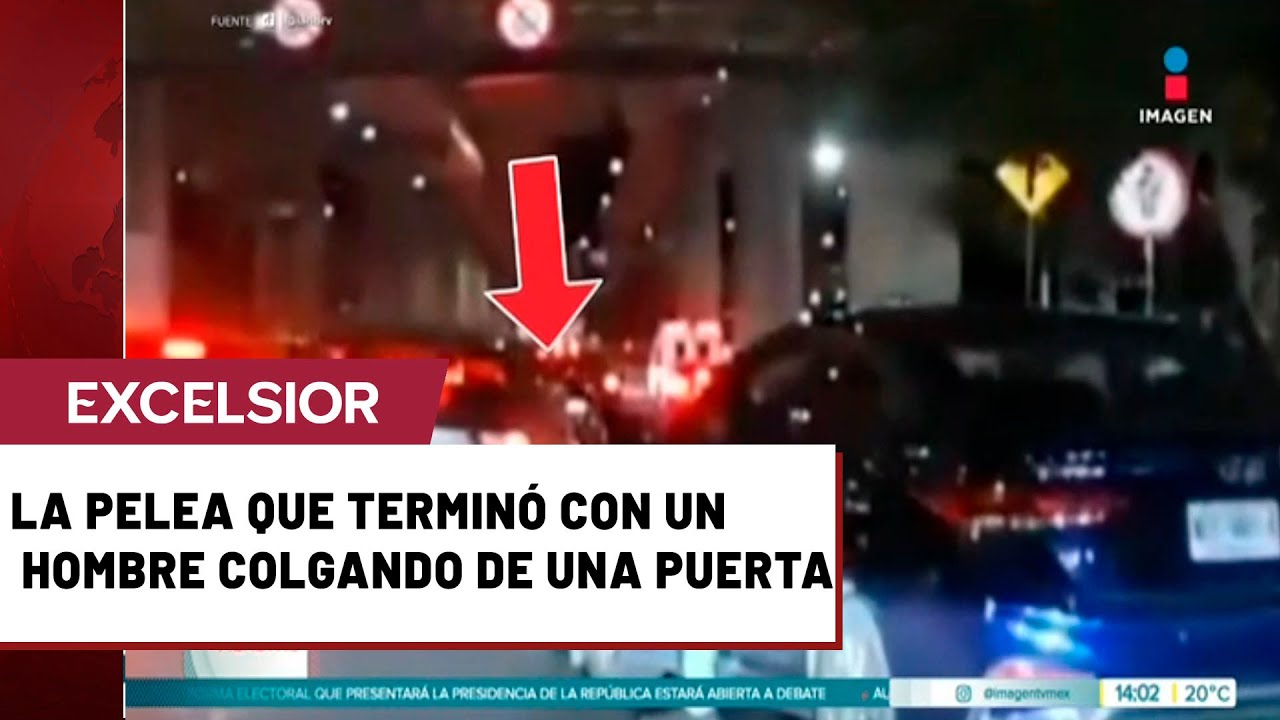 Pelea vial en Periférico, CDMX: conductor se cuelga de auto y cae al pavimento