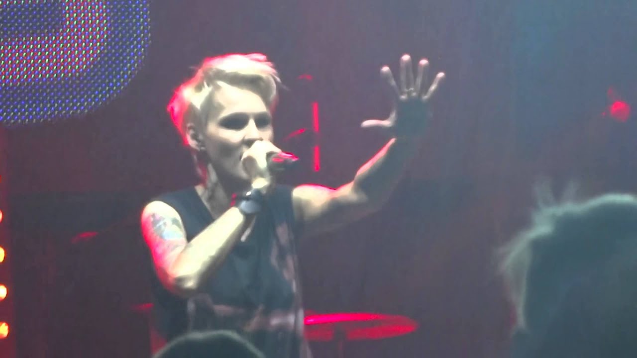 Agnieszka Chylińska - Kiedy powiem sobie dość [LIVE] - YouTube