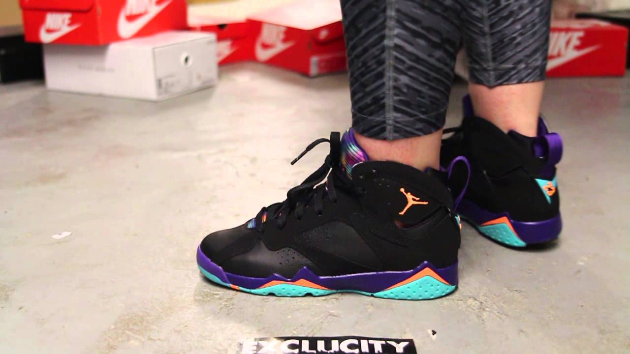 jordan retro 7 lola bunny