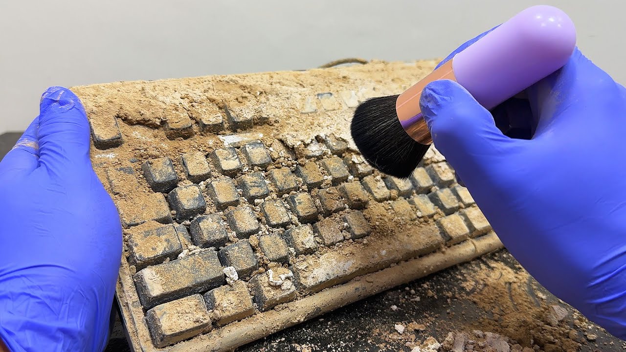 Satisfying Keyboard Cleaning. Atmospheric ASMR - Relax ASMR