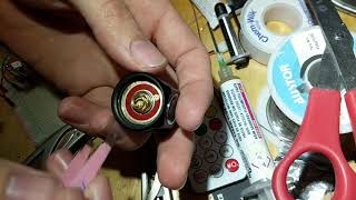 How to avoid tearing your switch wires when reassembling an Emisar flashlight. screenshot 3