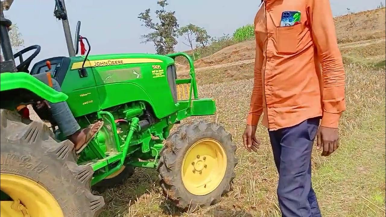 Short John tractor ki Kamal andJohn Deere 5105Dl 4Wd40Hp powerful