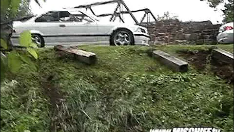 BMW M3 Crash Filmed Through the Sunroof