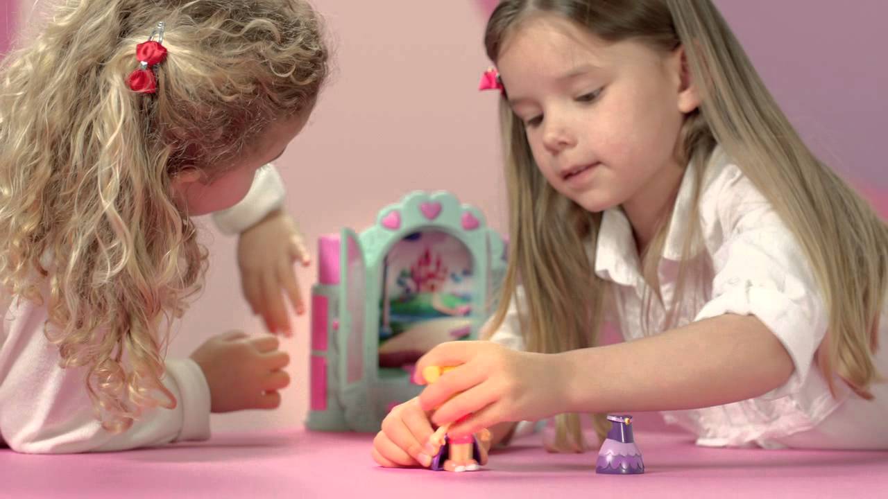 chloe-s-closet-magical-dress-up-closet-and-doll-youtube