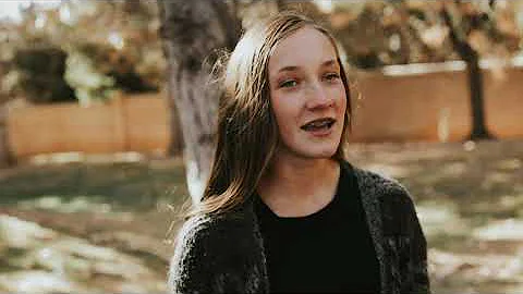 This is The Christ (Christmas song by Molly Walton)