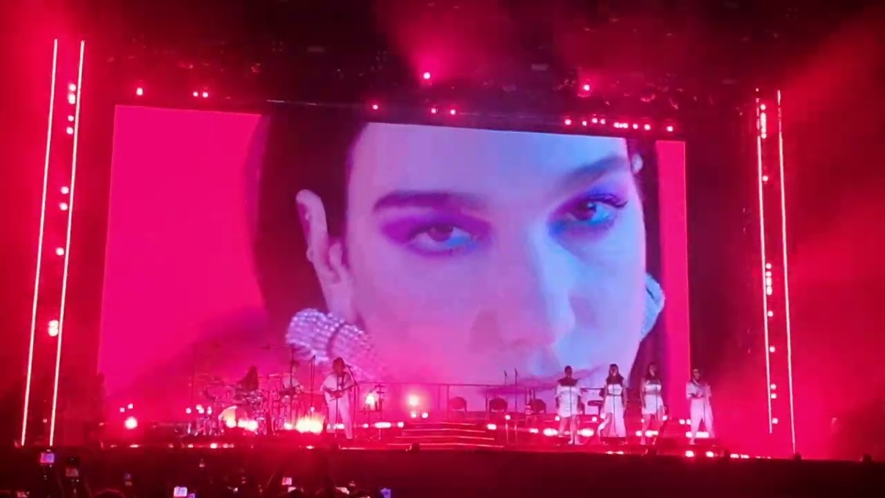 Dua Lipa - Physical | Lovestream Festival BRATISLAVA 11.06.2022 - YouTube