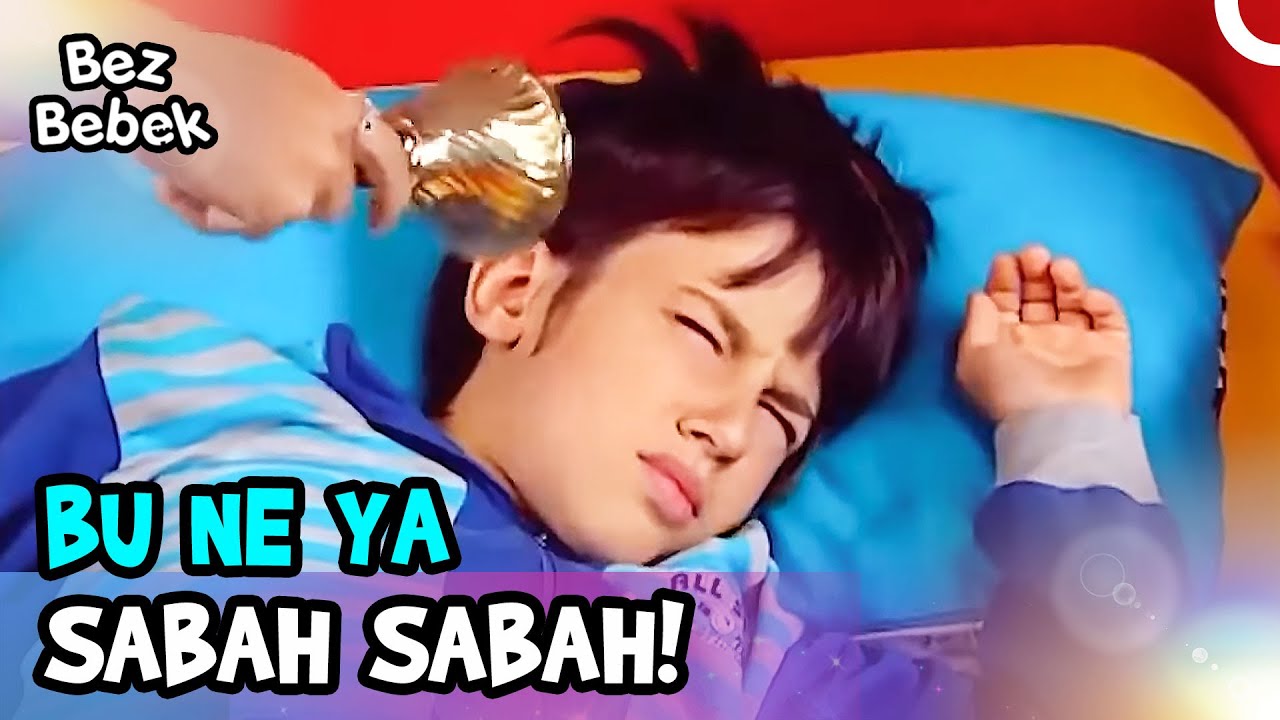 Simge Ciciş, Çocukları Çan Ziliyle Uyandırdı! 🔔 | Bez Bebek