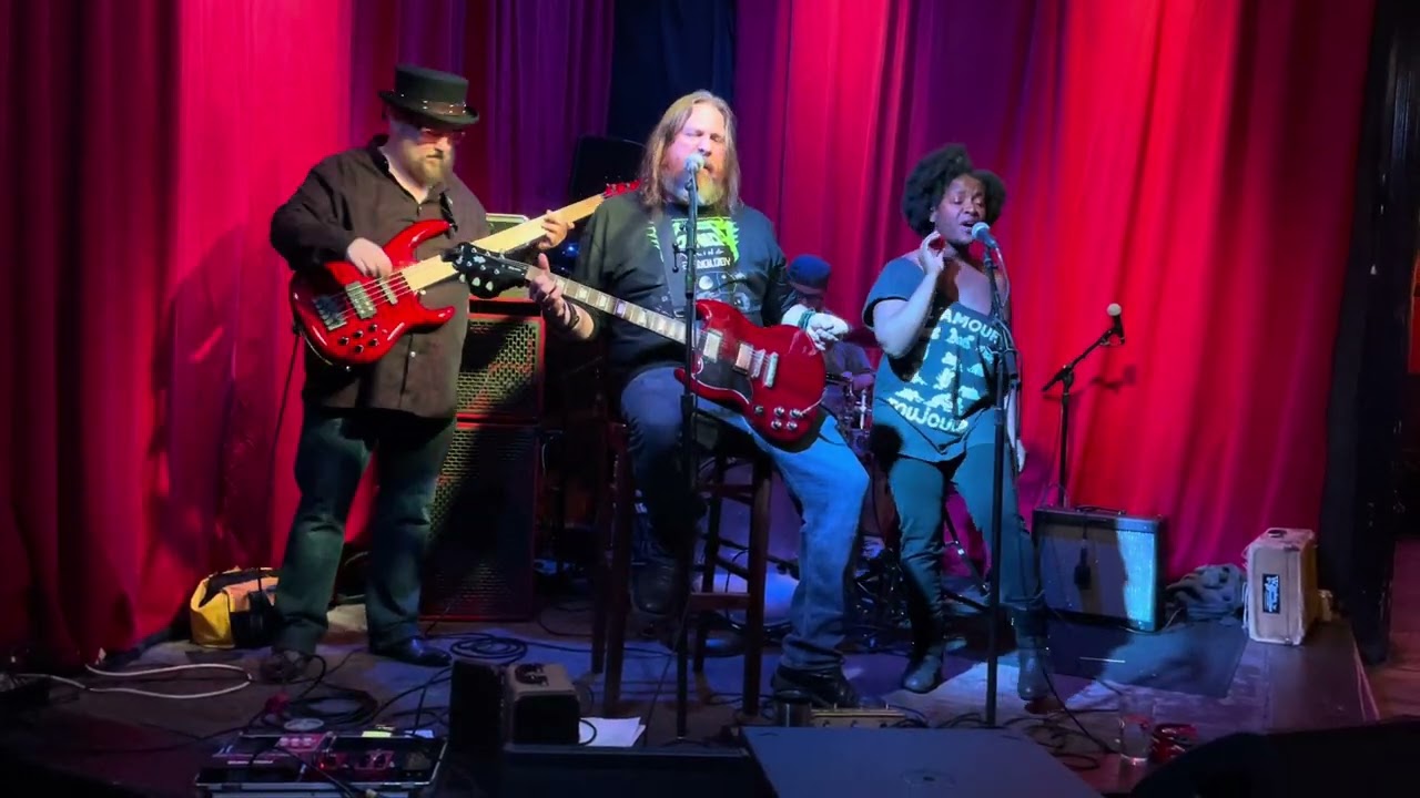 Barton Hollow (live) - Whiskey Shambles - (Civil Wars cover)