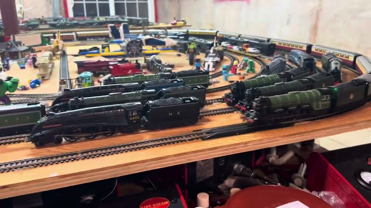 Live Steam HO Scale flying Scotsman, double tender