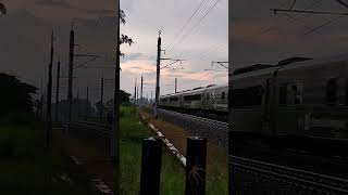 Superman #keretaapi #sepur #asyik #jj #superman #boboiboy #upinipin #railway #railtrack #railfan