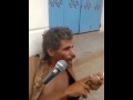 اضحك مع مجانين اليمن مجنون يطالب بحقه