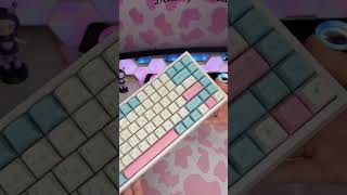 One of my favorite keyboard build’s I’ve done #gaming #mechanicalkeyboard #keyboard #kawaii #pink