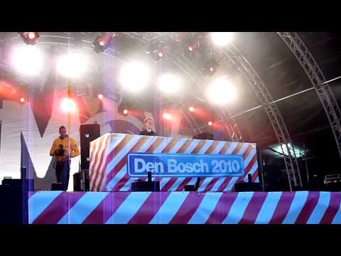 Armin van Buuren @ Citymoves Den Bosch 13.05.2010: Gaia - Aisha (Intro mix)