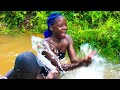 Girls bathing in an African village must watch this🥰🥰@DeeMwango @diana_kemmy