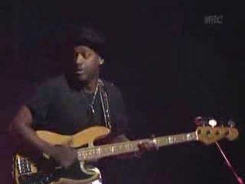 Marcus Miller - Bass Solo