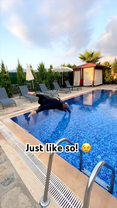 But how do Muslim Hijabi Girls swim? Just like so and we have the best time ever doing it! #hijab