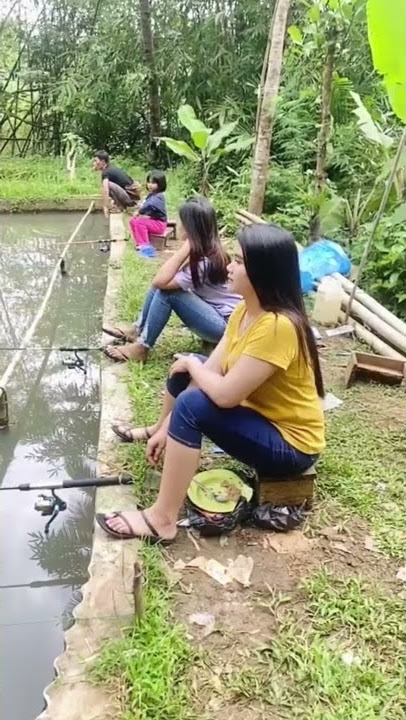 cewek cantik mancing?#tiktokviral #mancing #vidioviral #cestinggabus #galatama_lele #subscribe