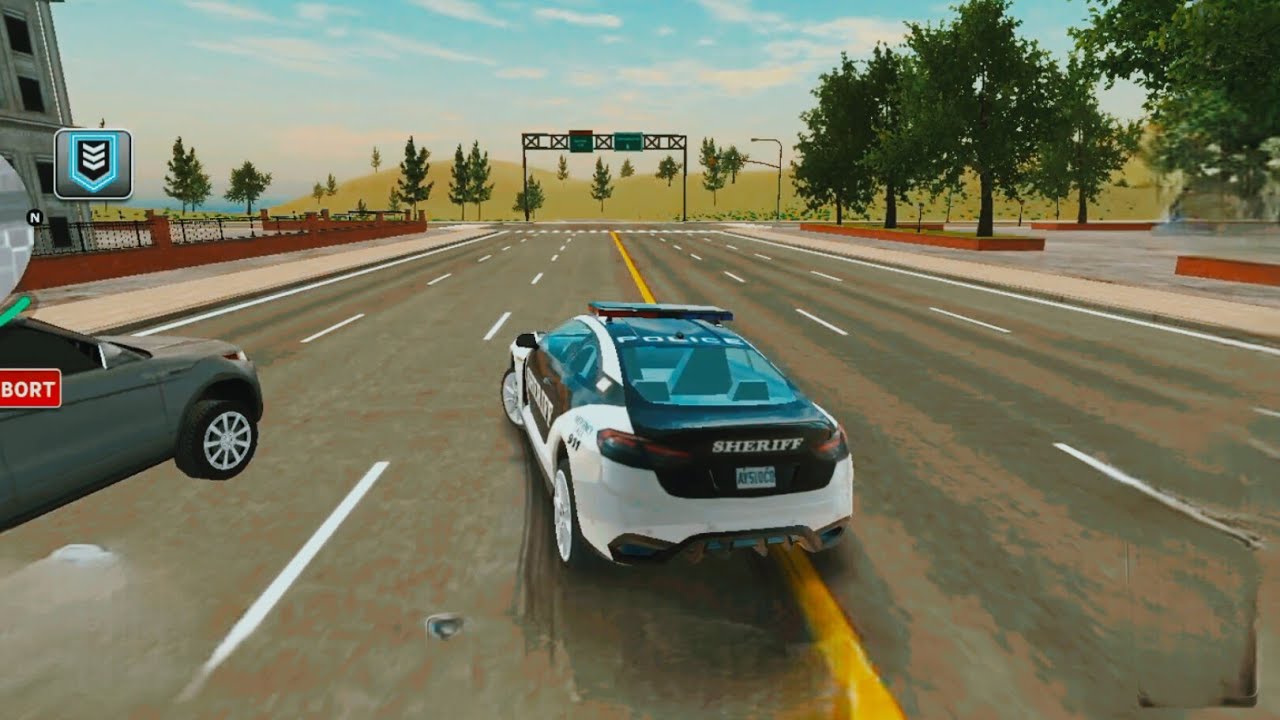 Super game, police chasing 