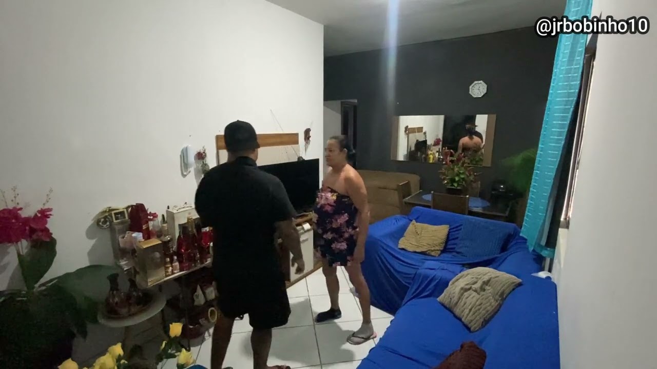 JR BOBINHO DIZ SER POLICIAL, MAS MAINHA CHEGA E ACABA COM TODA A MENTIRA