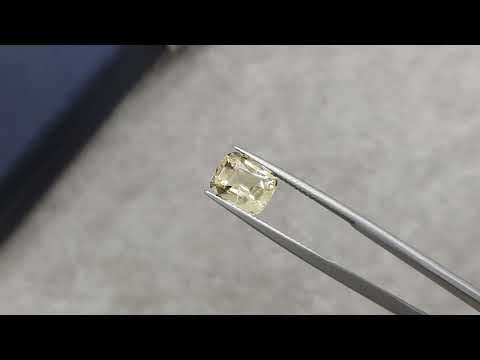 Nigerian yellow beryl in cushion cut 2.41 ct Video  № 2