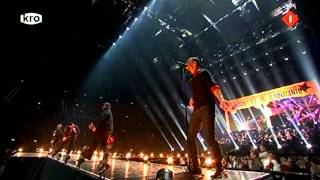 Naturally 7 vs Il Novecento - N7 battle with Bobby - Night of the Proms tv kerstspecial 23-12-12 HD